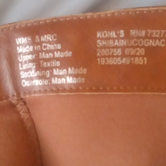 Women Boots worn once - Picture 3 of 4